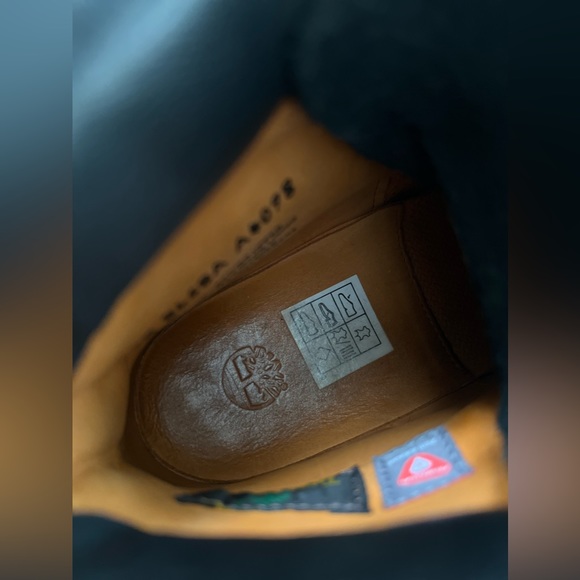 TIMBERLAND 6-Inch Premium Warm lined Waterproof boots - Picture 4 of 6